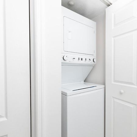 Beautiful 2/2.5 Condo W/Free Parking Fast Wifi Miami Extérieur photo