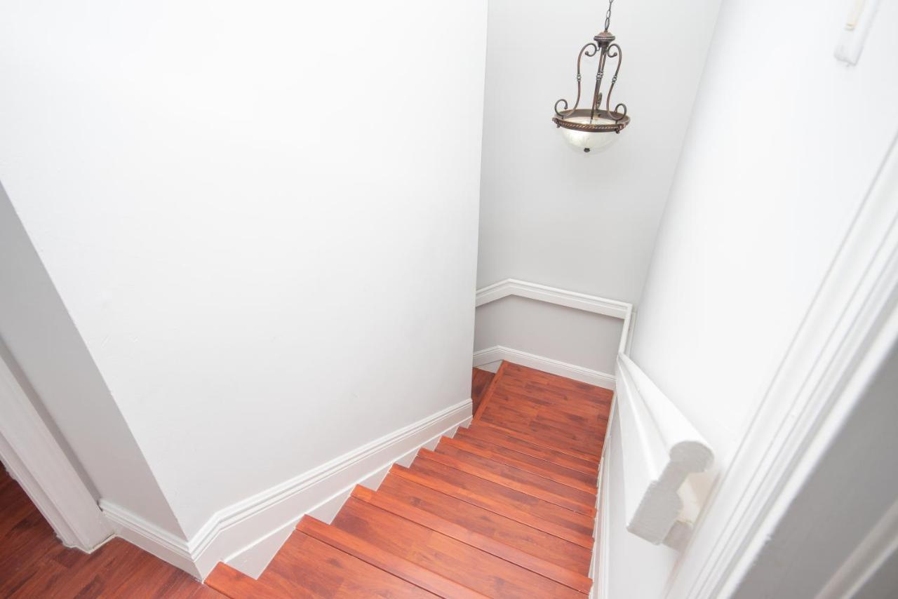 Beautiful 2/2.5 Condo W/Free Parking Fast Wifi Miami Extérieur photo